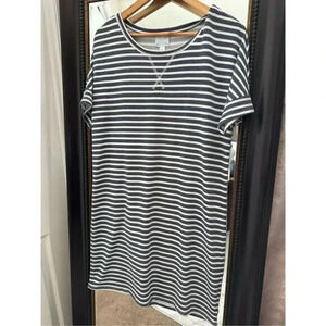Sunday Striped T Shirt‎ Dress Size Medium
